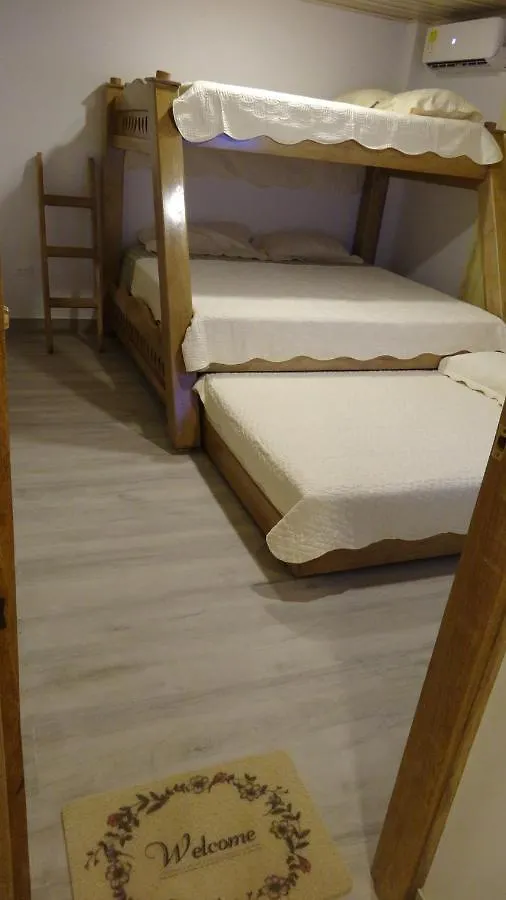 Guest house Aparta Suite Villa Roko San Andres  Colombia